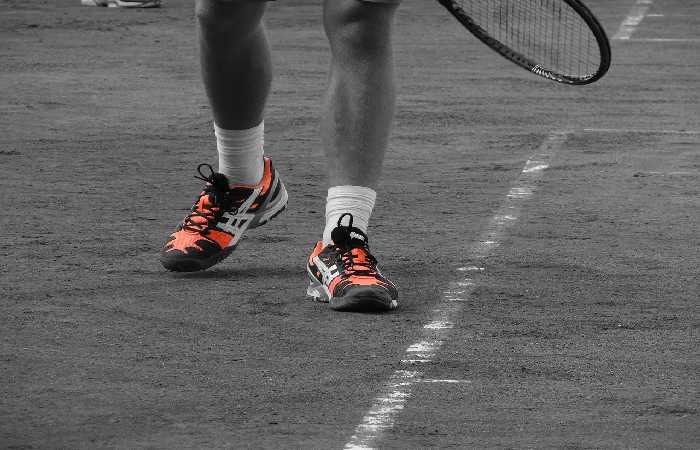 Skechers tennis shoes